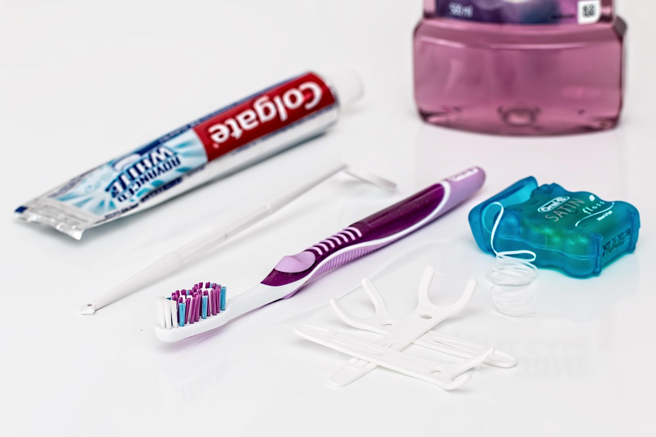 How to Improve Dental Health Without Relying on Harsh Chemicals - Alvinology