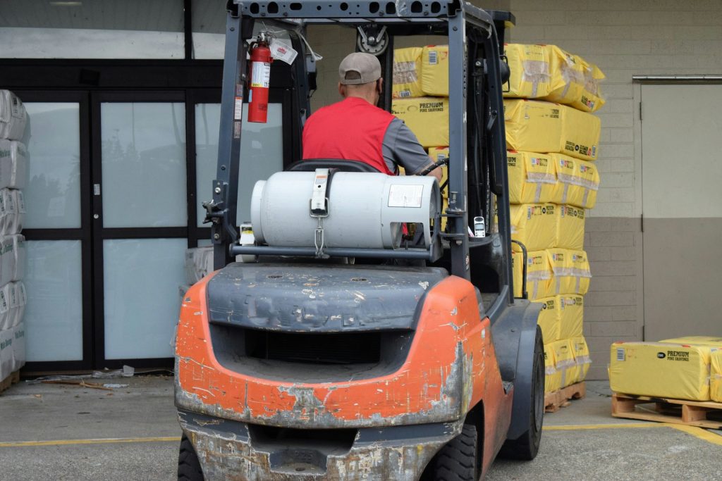 A Guide to Short-Term Forklift Rentals for Seasonal Business Needs - Alvinology