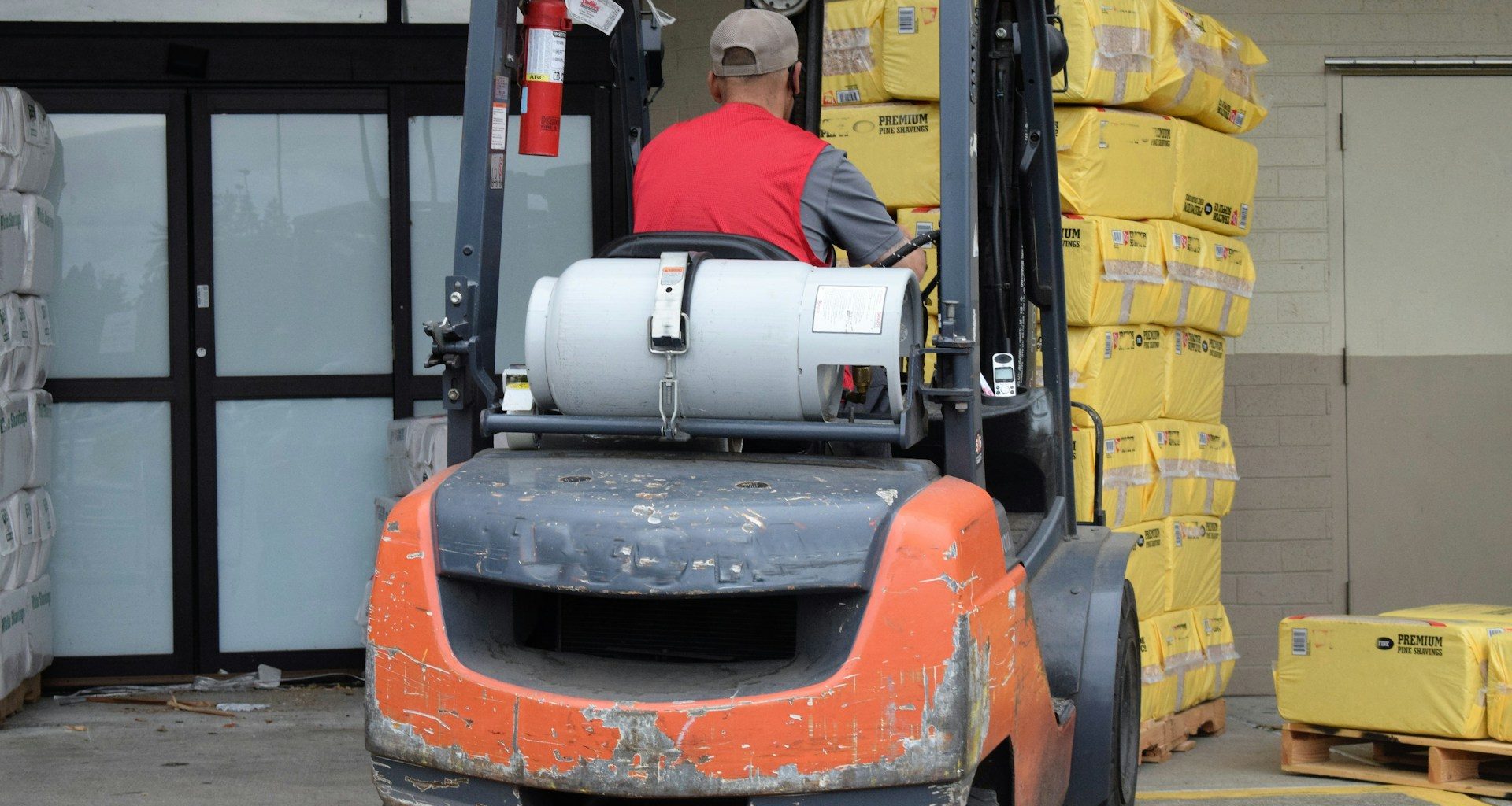 A Guide to Short-Term Forklift Rentals for Seasonal Business Needs - Alvinology
