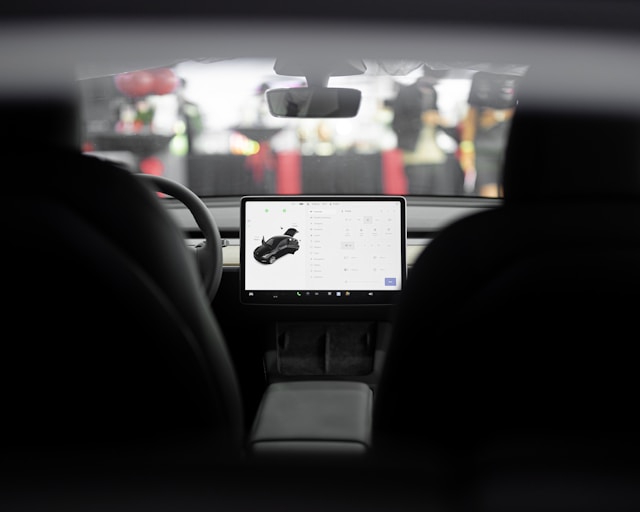 What Are Automated Guided Vehicles (AGVs)? - Alvinology