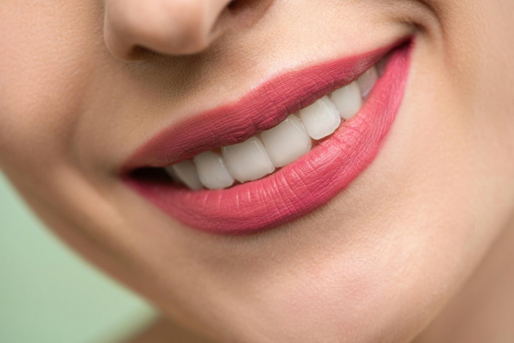 How to Improve Dental Health Without Relying on Harsh Chemicals - Alvinology