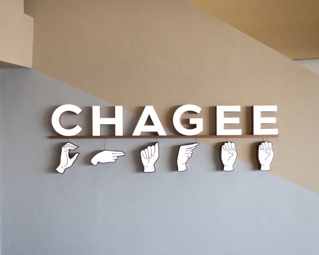 CHAGEE Opens Southeast Asia’s First Signing Store at NUS, Empowering the Deaf Community Through Tea CHAGEE Opens Southeast Asia’s First Signing Store at NUS, Empowering the Deaf Community Through Tea - Alvinology