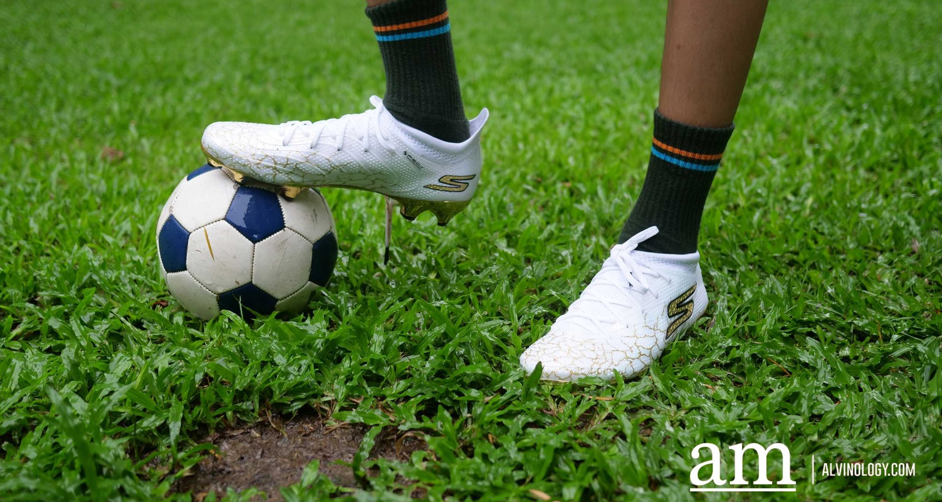 [Review] Skechers Electrum Pack SKX_1.5 Elite FG: A Literal Gold Standard in Football Performance - Alvinology