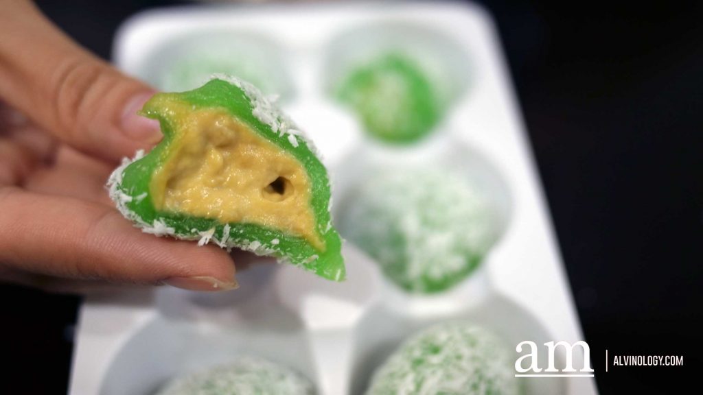 [Review] Durian Bakery’s New MSW Ondeh Mochi: A Must-Try Singaporean Innovation on a Classic Treat - Alvinology