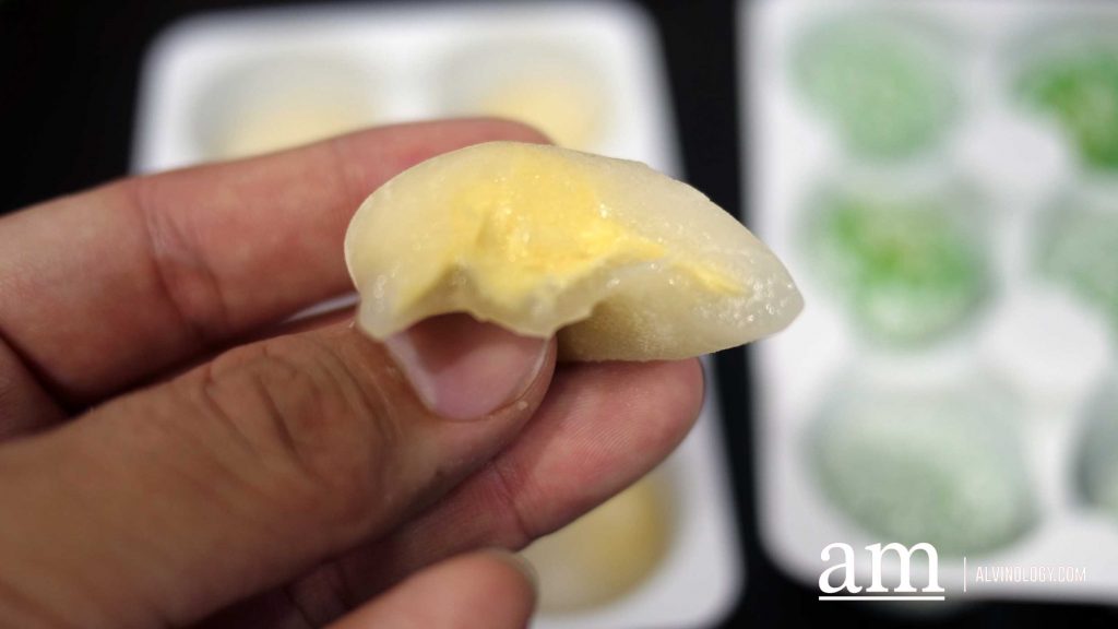 [Review] Durian Bakery’s New MSW Ondeh Mochi: A Must-Try Singaporean Innovation on a Classic Treat - Alvinology