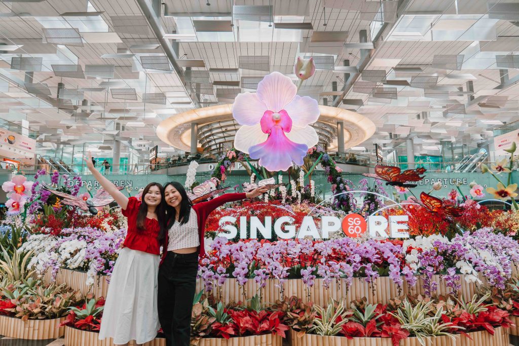 Changi Airport Kicks Off SG60 Celebrations with Charity Walk, Dazzling Light-Up, and Nostalgic Delights - Alvinology