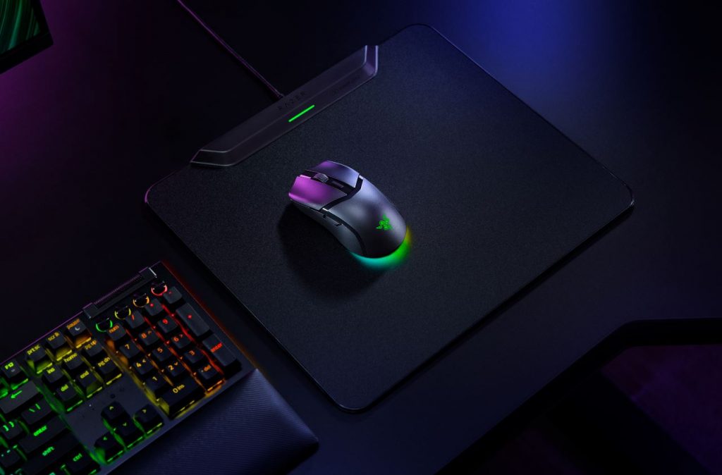 Razer Cobra HyperSpeed: Ultra-Lightweight, High-Precision Gaming Mouse for Competitive Play Razer Cobra HyperSpeed: Ultra-Lightweight, High-Precision Gaming Mouse for Competitive Play - Alvinology