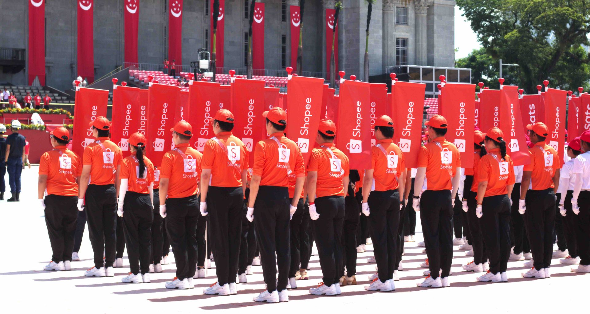 Shopee Extends Free Flag Redemptions and Joins NDP Marching Contingent for SG60 - Alvinology