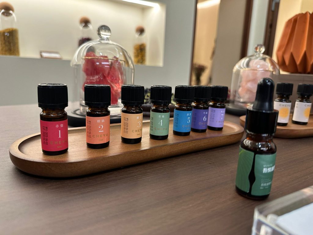 TTE Elephant Brings Singapore’s First Authentic Flower Head Spa to Marina Bay Link Mall - Alvinology