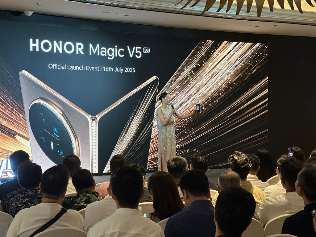 HONOR Magic V5 Launches in Singapore: The World’s Slimmest Foldable with Flagship Power - Alvinology