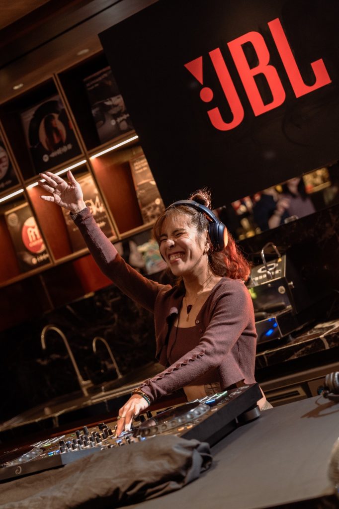 JBL Wows Singapore with Sip & Sound Café Takeover of PPP Coffee at New Bahru, alongside debut of their Tour One M3 Headphones - Alvinology