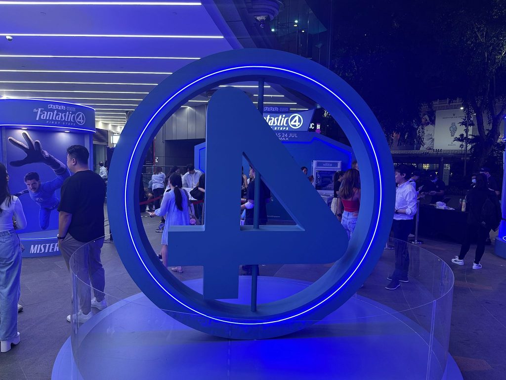 [Movie Review] The Fantastic Four: First Steps — Marvel’s Cosmic Family Returns with a Retro, Sparkling But Safe Reboot - Alvinology