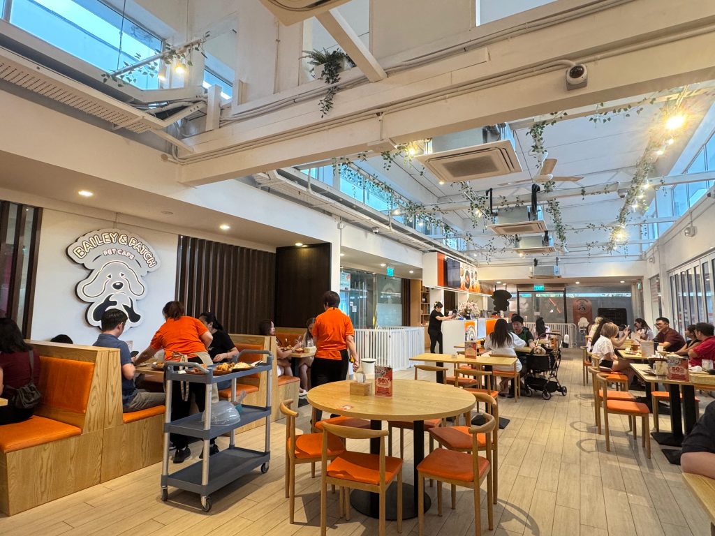 Hidden Gem in Lengkok Bahru for Pet Lovers! Spacious Café, SG60 Treats at Bailey & Patch Café located in Enabling Village - Alvinology