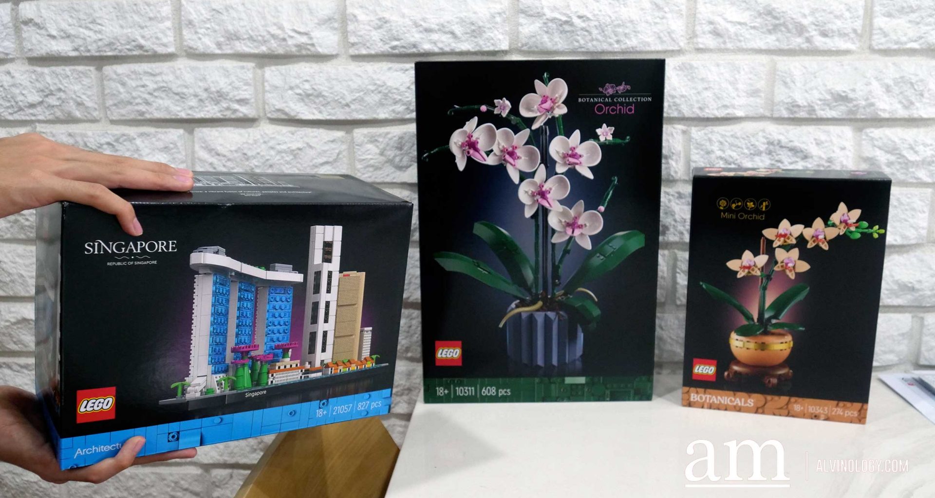 Commemorate SG60 with LEGO’s Orchid Displays and Singapore Skyline Build - Alvinology
