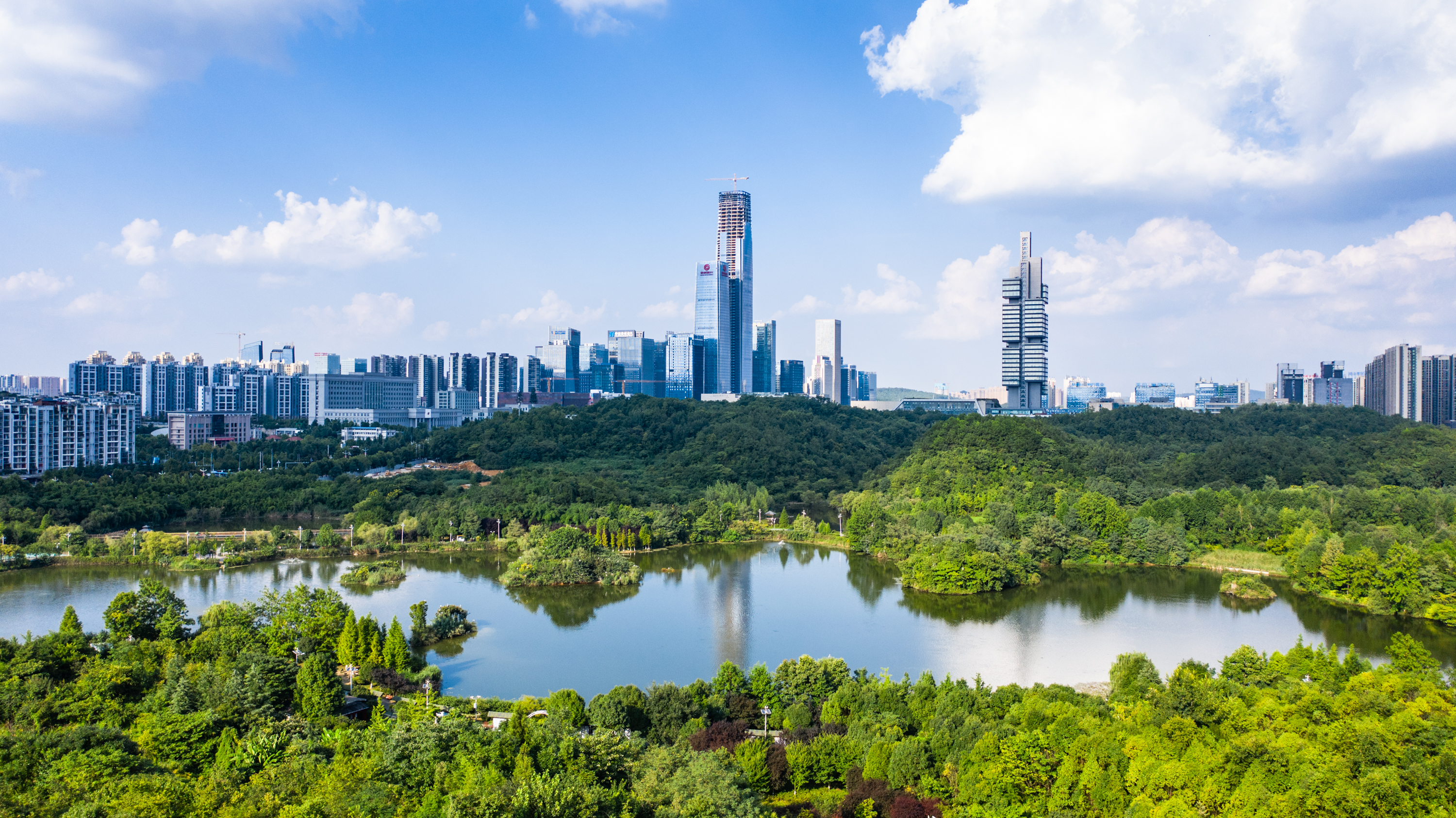 2025 IFSC Asian Youth Championships to Kick off on August 20th in Guiyang, Guizhou, 211 Young Athletes to Participate The Guiyang Guanshanhu Park, where the 2025 International Federation of Sport Climbing (IFSC) Asian Youth Championships will be held.