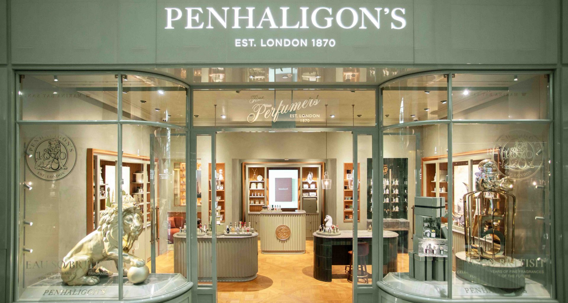 Penhaligon’s Reopens at Marina Bay Sands with a Bold New William’s Green Concept - Alvinology