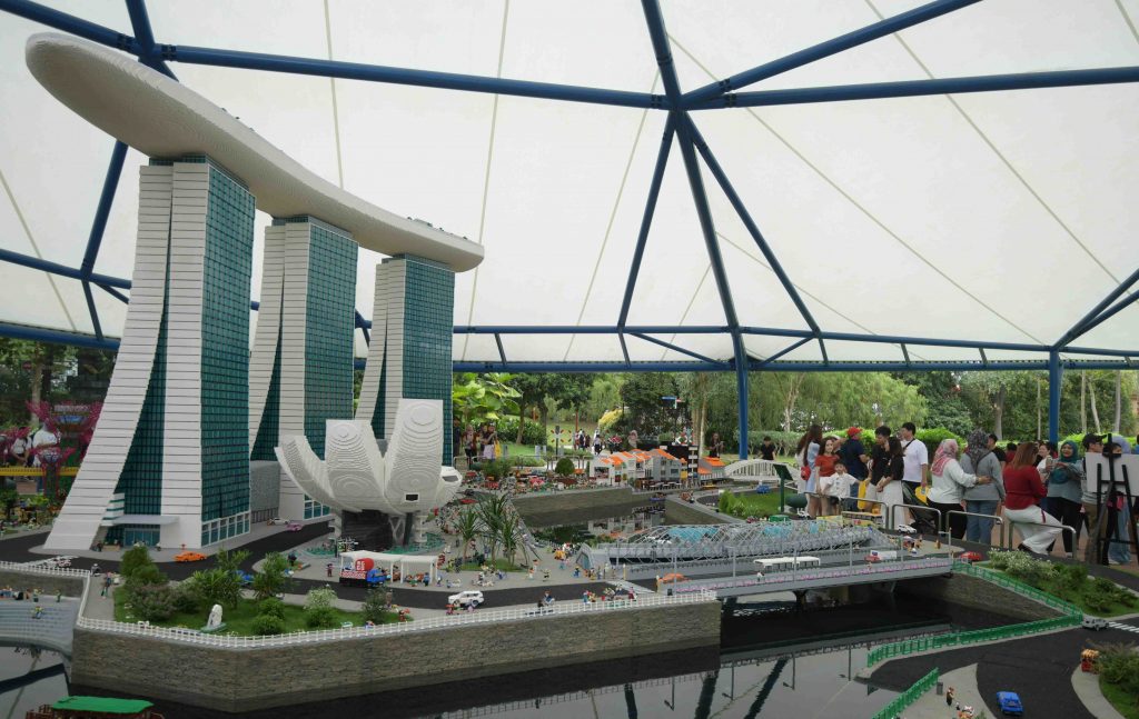 LEGOLAND Malaysia Reimagines MINILAND Singapore in Stunning Brick Tribute for SG60 - Alvinology
