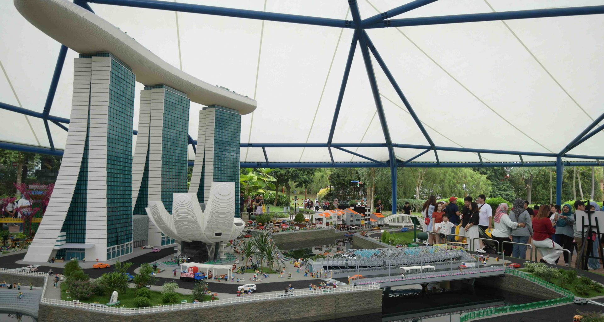 LEGOLAND Malaysia Reimagines MINILAND Singapore in Stunning Brick Tribute for SG60 - Alvinology