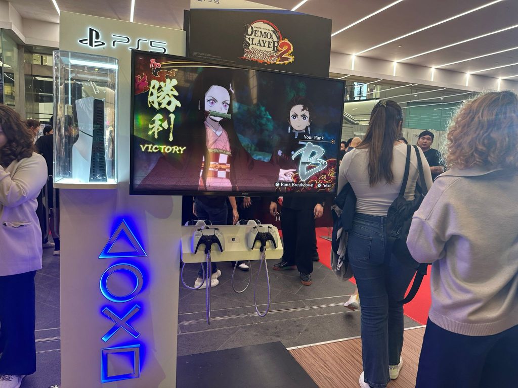 [Movie Review] Demon Slayer: Infinity Castle Premieres in Singapore with Voice Actor in Attendance and Immersive Fan Experience - Alvinology