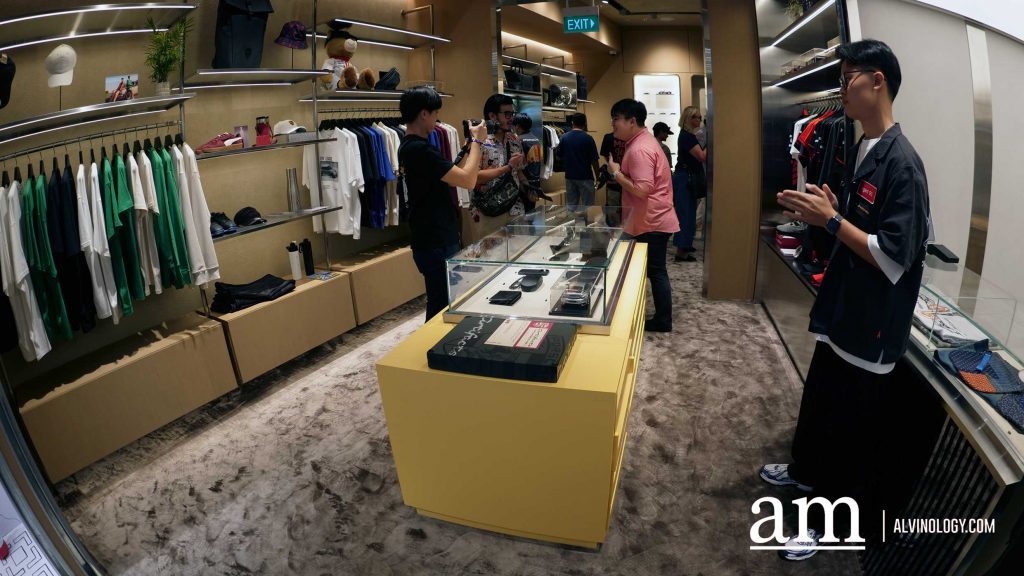 Porsche Asia Pacific Opens New Lifestyle Store, Porsche at Jewel, at Singapore Changi Airport - Alvinology