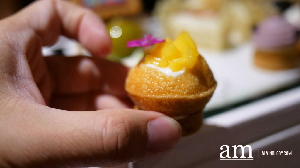 [Review] Fairmont Singapore Celebrates SG60 with Yip Yew Chong-Inspired Afternoon Tea - Alvinology
