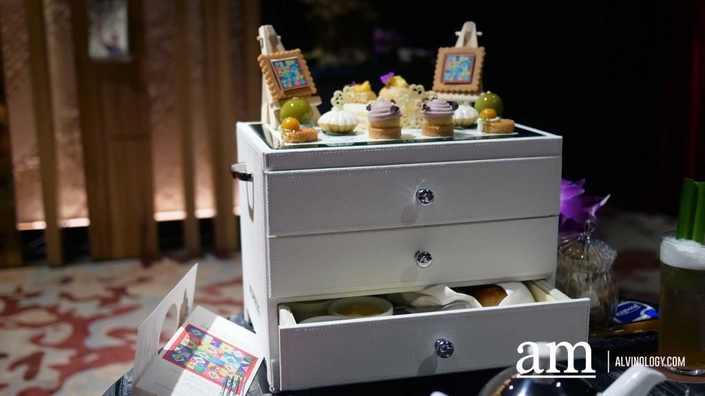 [Review] Fairmont Singapore Celebrates SG60 with Yip Yew Chong-Inspired Afternoon Tea - Alvinology
