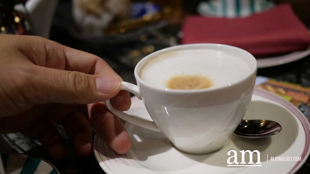 [Review] Fairmont Singapore Celebrates SG60 with Yip Yew Chong-Inspired Afternoon Tea - Alvinology