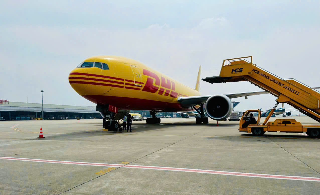 DHL Express supports Vietnam’s growth with additional air cargo capacity from Hanoi amid surging tech export demand DHL Express adds air cargo capacity for Hanoi