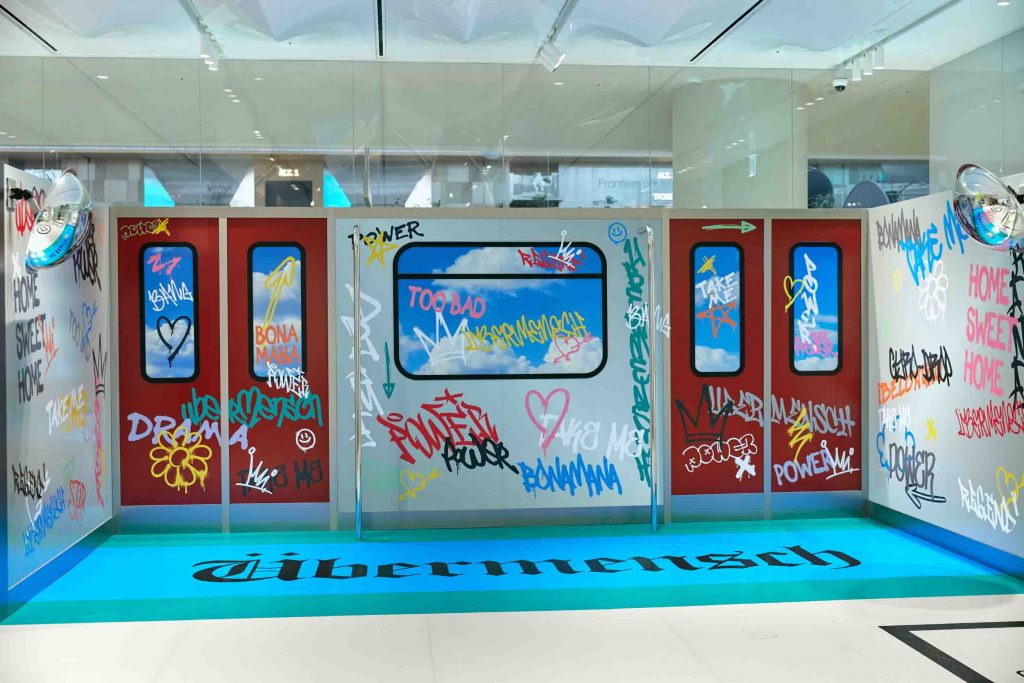 G-DRAGON MEDIA EXHIBITION: Übermensch Arrives in Singapore for Southeast Asian Debut - Alvinology