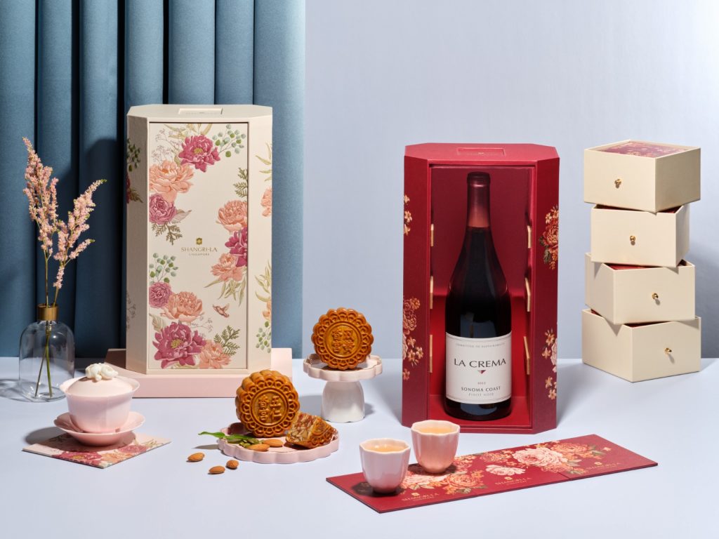 Cocktails and Ice Cream Take Centre Stage in Shangri-La’s 2025 Mooncake Collection - Alvinology