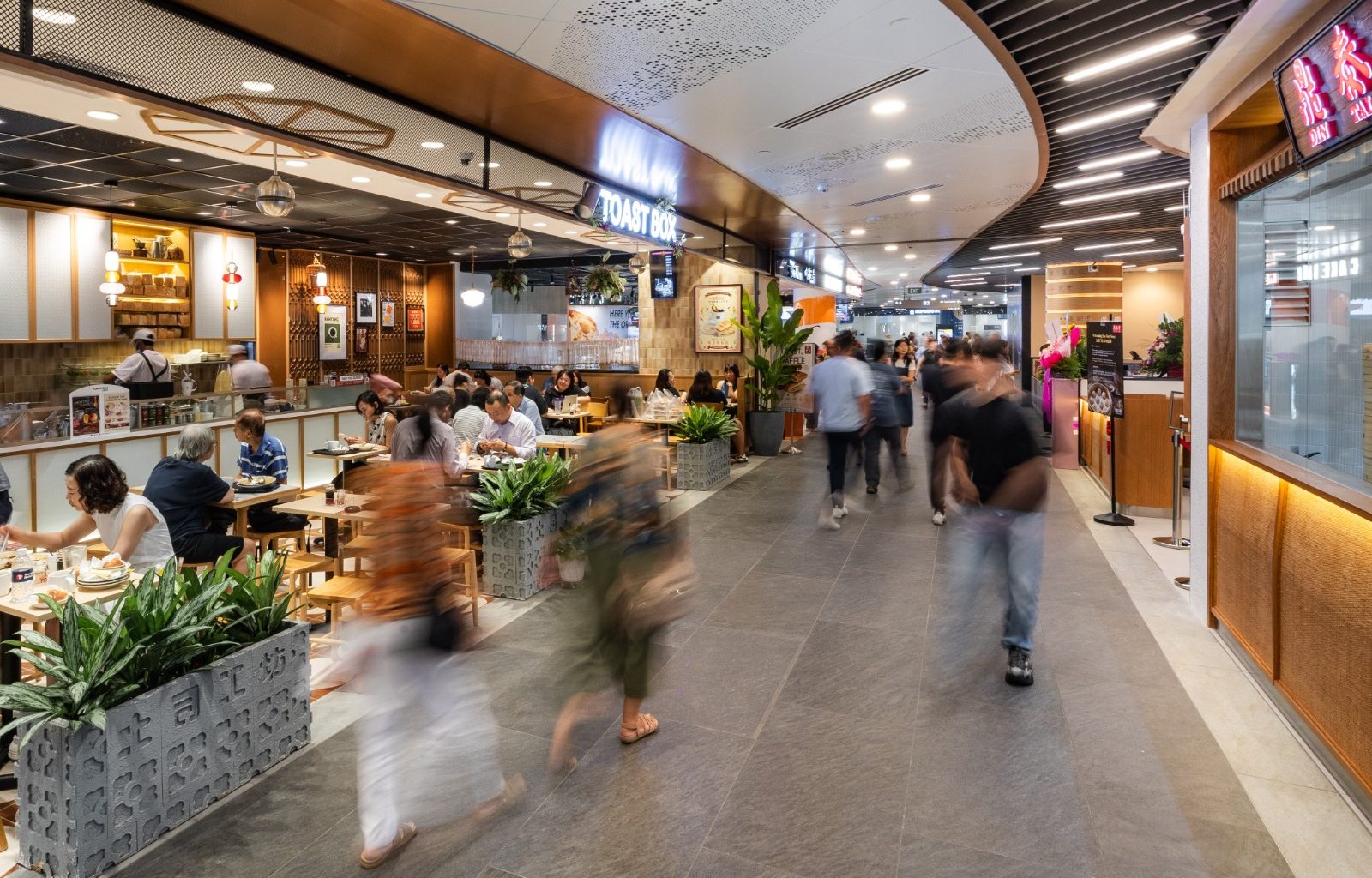 [PROMO ALERT] VivoCity's Basement 2 Transforms into an Expanded Dining Destination with Sprawling Food Hall and Debut Brands like Kikanbo Ramen and Giraffa - Alvinology