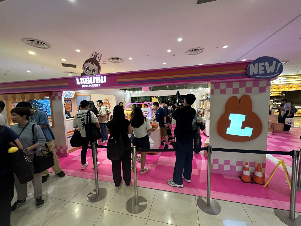LABUBU Mini Market Lands at VivoCity for a Month-Long POP MART Takeover - Alvinology
