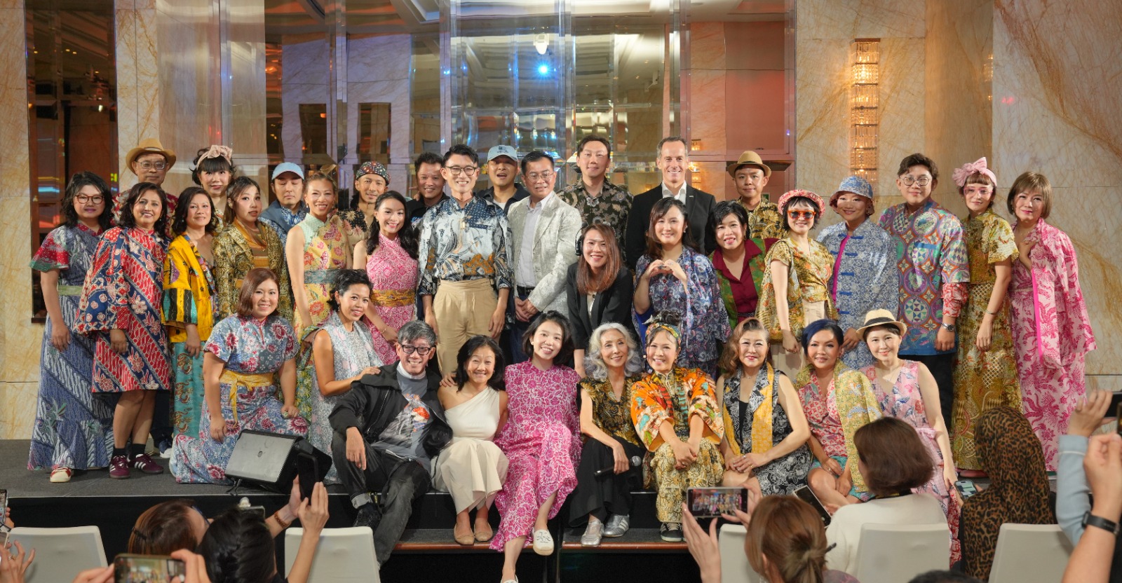 Survivors Shine on the Runway at Fashion For Cancer’s Third Edition with Mayor Baey Yam Keng Leading the Way - Alvinology