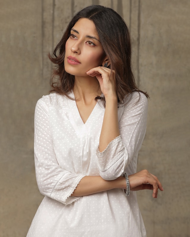 Latest Trends in Indian Kurta Sets for Women in 2025 - Alvinology