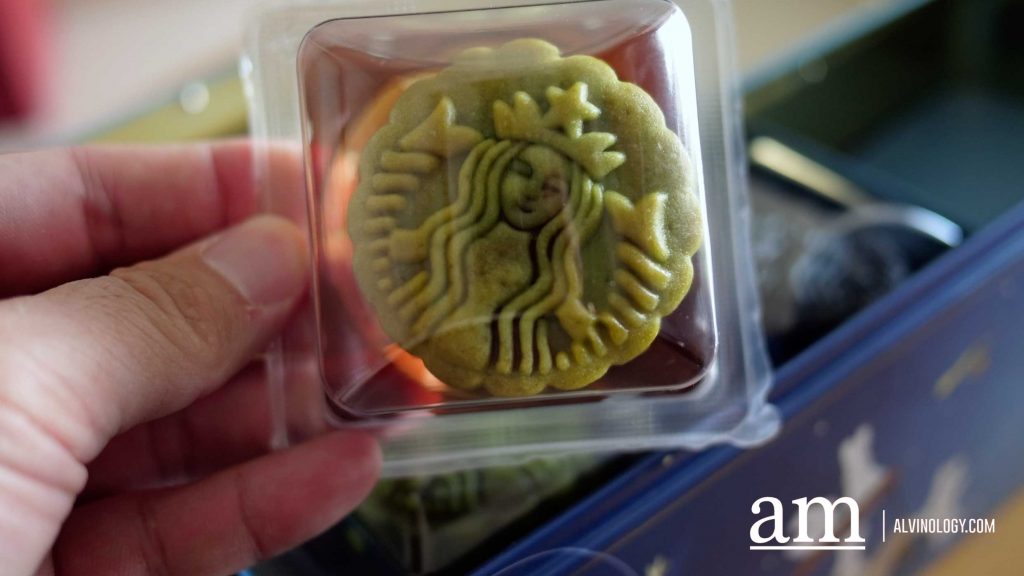Starbucks Singapore Unveils Yuzu Pistachio and Molten Lava Mooncakes for Mid-Autumn 2025 - Alvinology