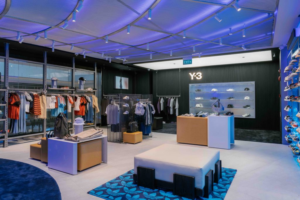 adidas Opens Flagship Store at Jewel Changi Airport, Blending Heritage with Innovation adidas Opens Flagship Store at Jewel Changi Airport, Blending Heritage with Innovation - Alvinology