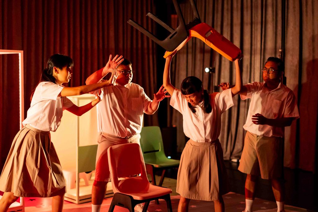 ‘12 Going On 13’ Returns: Gateway Arts Uses Theatre as a Safe Space for Youth Conversations on Growing Up ‘12 Going On 13’ Returns: Gateway Arts Uses Theatre as a Safe Space for Youth Conversations on Growing Up - Alvinology