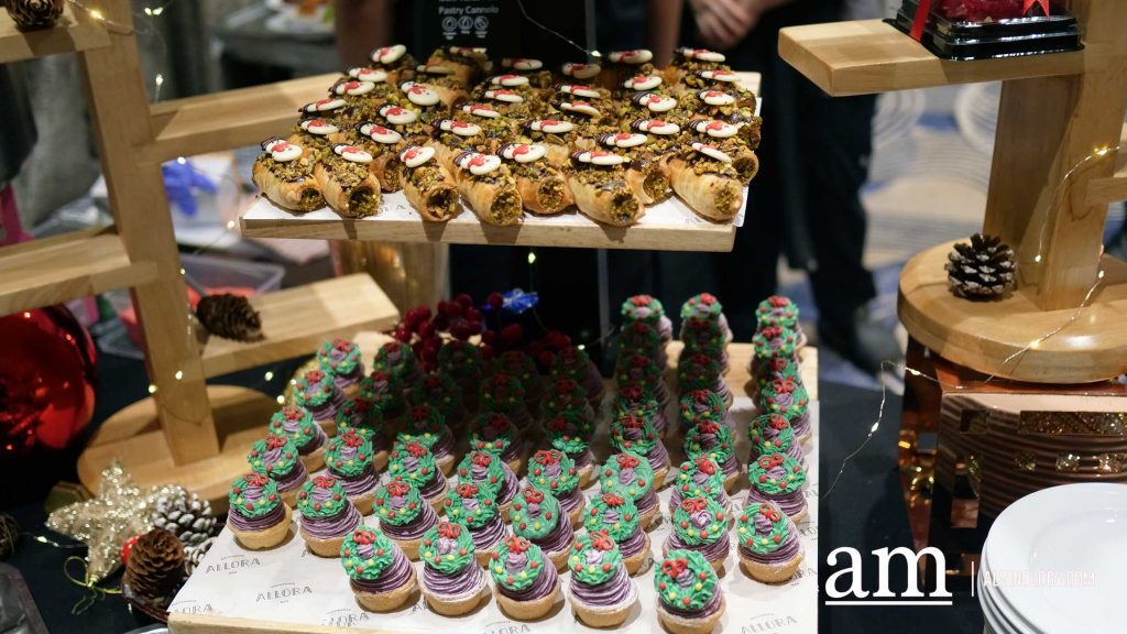 Festive Feasts & Hotel Highlights: Your 2025 Guide to IHG's Christmas in Singapore - Alvinology