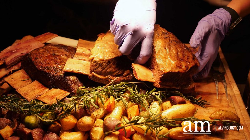 Festive Feasts & Hotel Highlights: Your 2025 Guide to IHG's Christmas in Singapore - Alvinology
