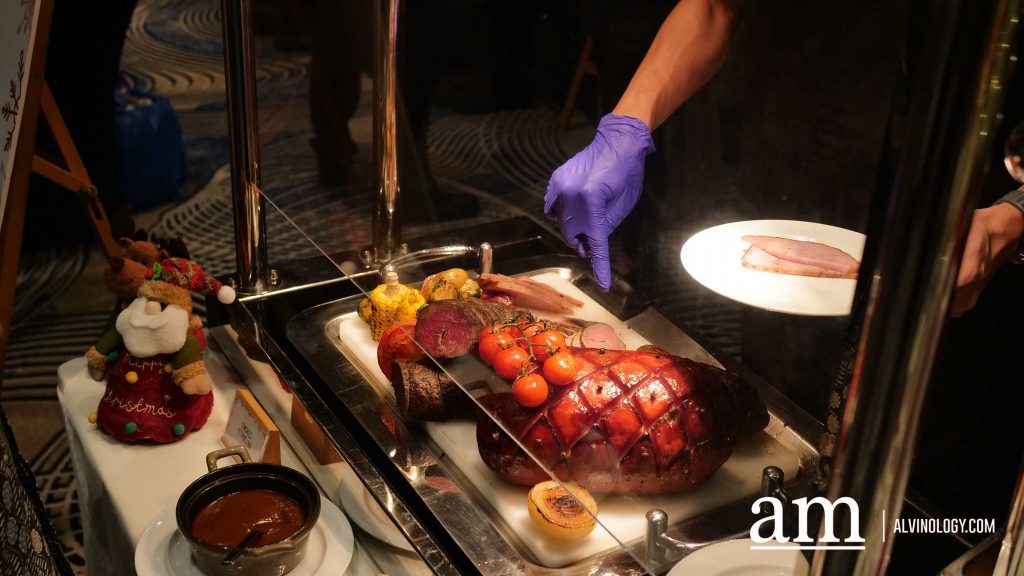 Festive Feasts & Hotel Highlights: Your 2025 Guide to IHG's Christmas in Singapore - Alvinology