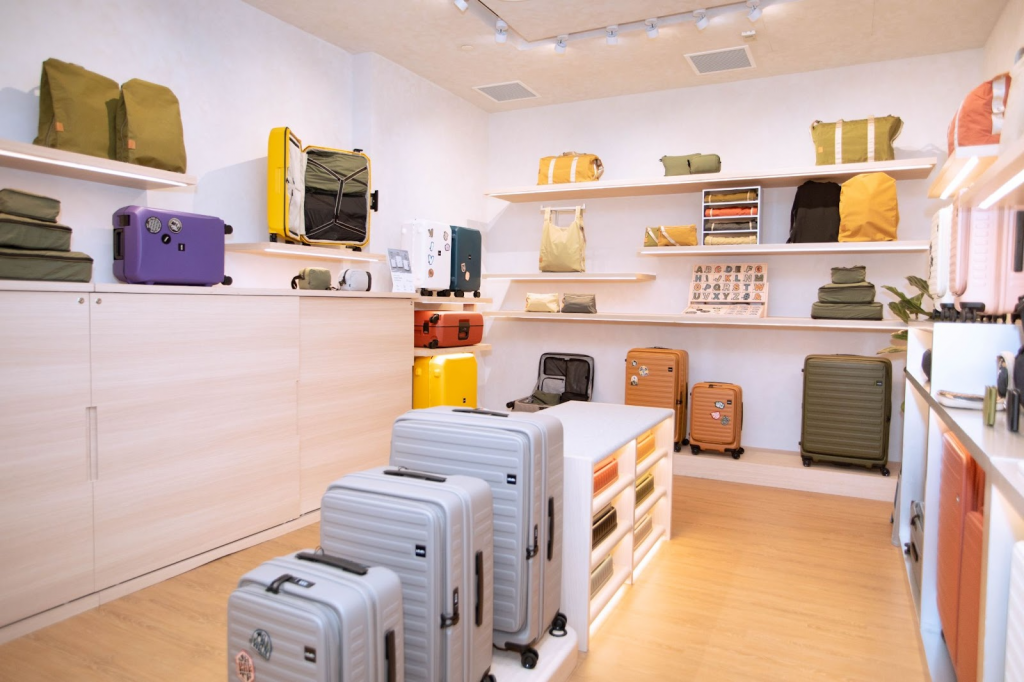 LOJEL Opens Design-Led Pop-Up at VivoCity, Unveiling New Voja Collection in Ivory - Alvinology