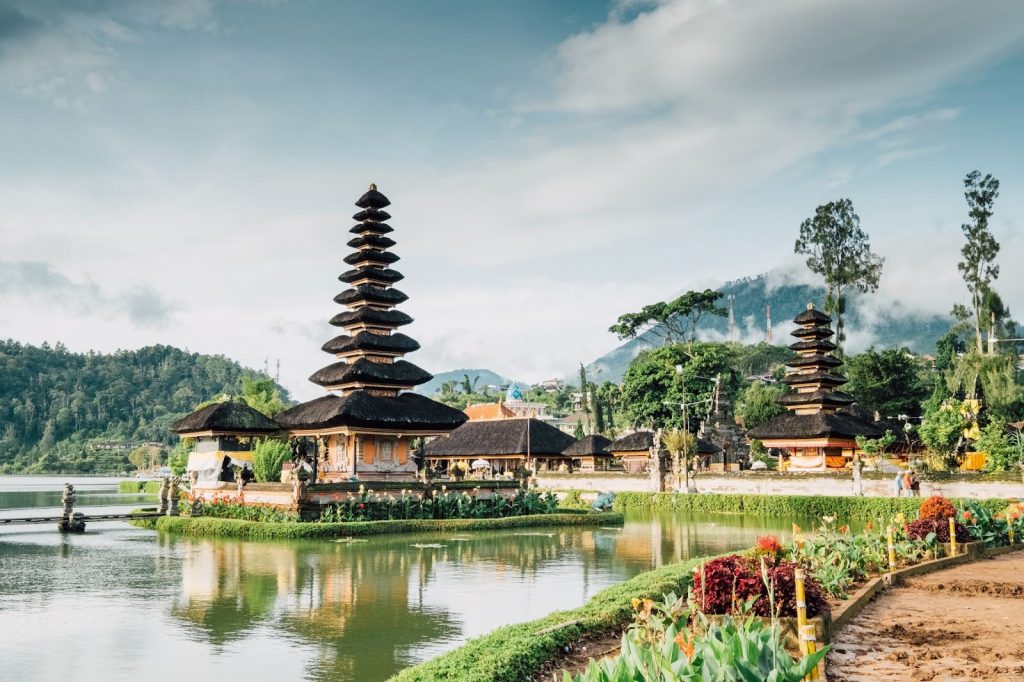 [PROMO CODE INSIDE] Why Traveloka’s 10.10 Sale Is the Best Time to Book Your Year-End Escape - Alvinology