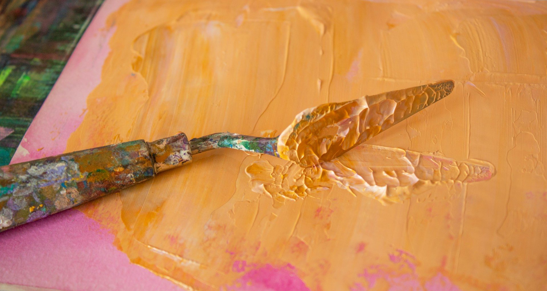 The ROI of Professional Painting for Retail & Office Buildings - Alvinology
