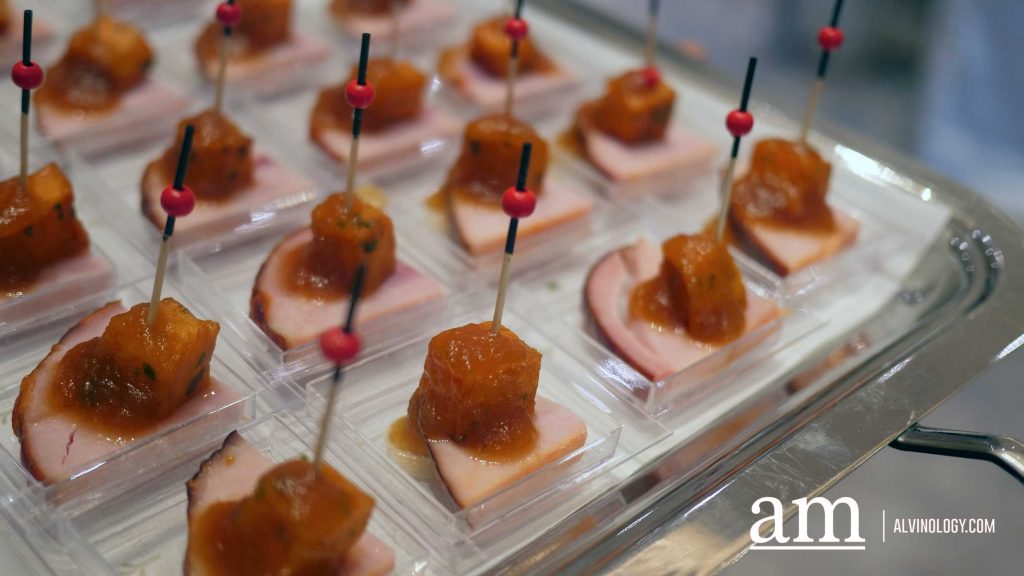 [Review] From Satay-Marinated Turkey to Caviar Egg Tarts: One Farrer Hotel’s Christmas Experience at The Nest - Alvinology