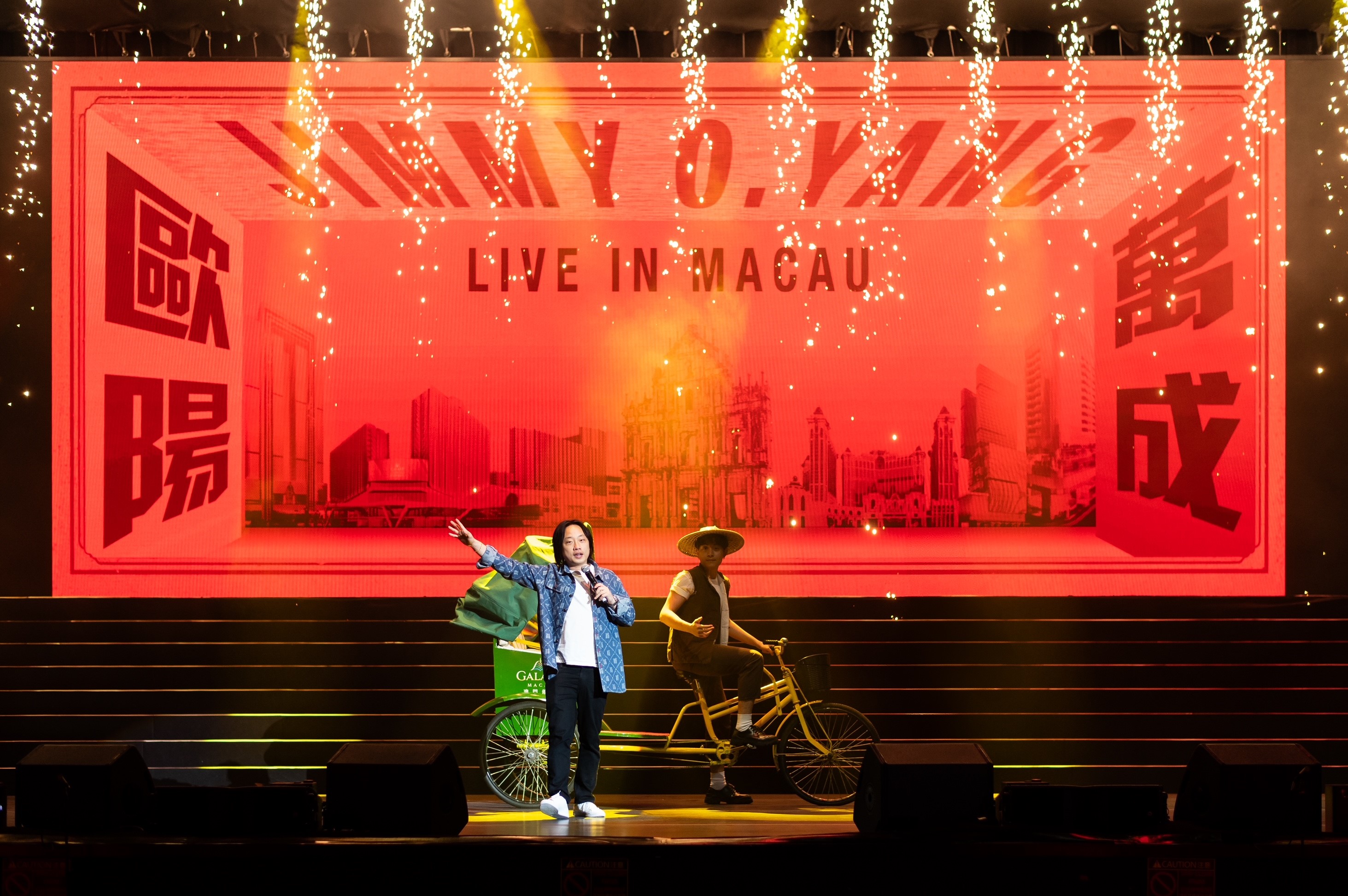 Galaxy Macau Presents: The Jimmy O. Yang Chinese New Year Show A Joyful Start to The Year of The Horse Jimmy O. Yang’s six sold-out shows at Broadway Theatre in July 2025 captivated over 13,000 spectators with his humour that is deeply rooted in his personal journey and cultural identity, striking a chord with audiences across continents.