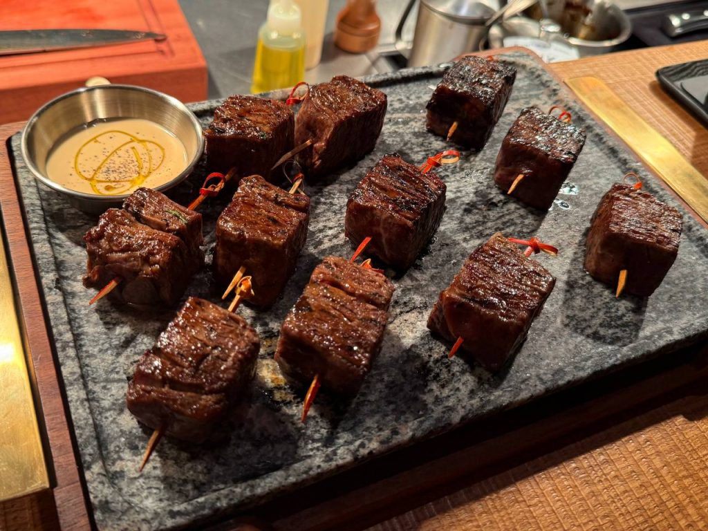 [REVIEW] From Live Carvery Theatre to Retro Soft Serve Bliss, Chef Paul Pairet’s Moutarde and Sundae Royale Brings French Charm to Resorts World Sentosa - Alvinology