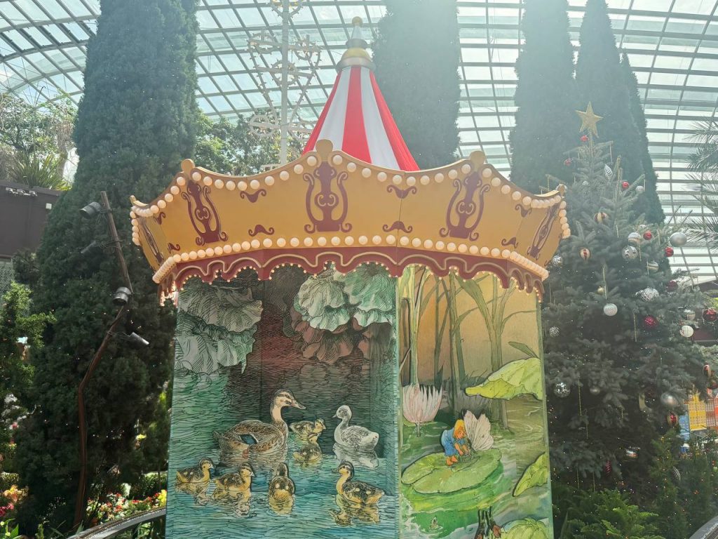Choo-Choo Into the Festive Season at Gardens by the Bay's Whimsical Christmas Train Show Choo-Choo Into the Festive Season at Gardens by the Bay's Whimsical Christmas Train Show - Alvinology