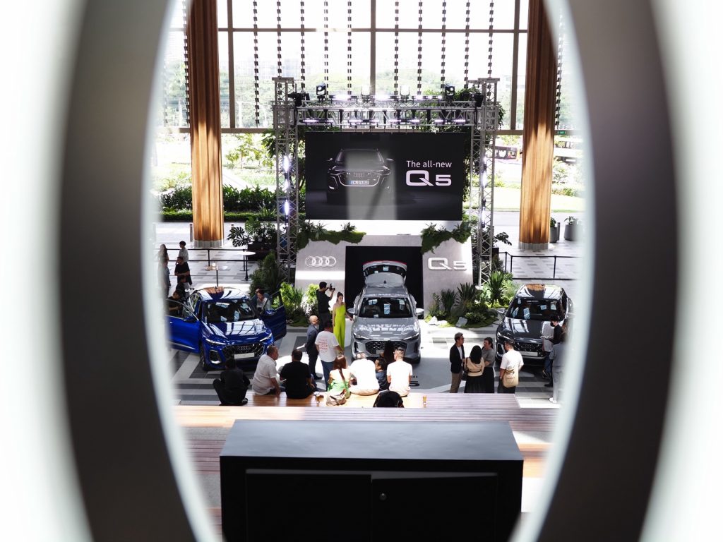 Audi launches Q5, Q5 Sportback and SQ5 at Geneo Audi launches Q5, Q5 Sportback and SQ5 at Geneo - Alvinology