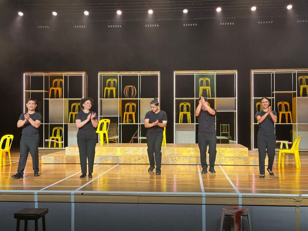 [Review] Toy Factory's 《黄金公主》Radin Mas, Who? Delivers Laughter and Heartfelt Home Truths - Alvinology