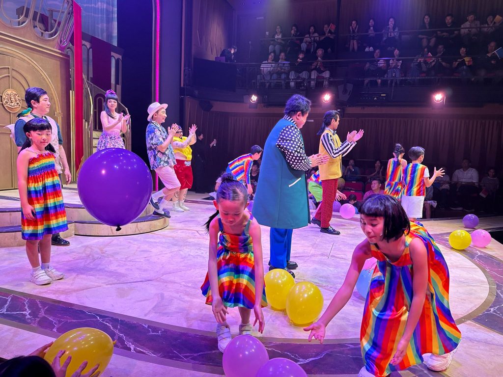 [Review] Use Your SG Culture Pass Here: Wild Rice’s The Emperor’s New Clothes Is the Year-End Must-See for the Whole Family - Alvinology